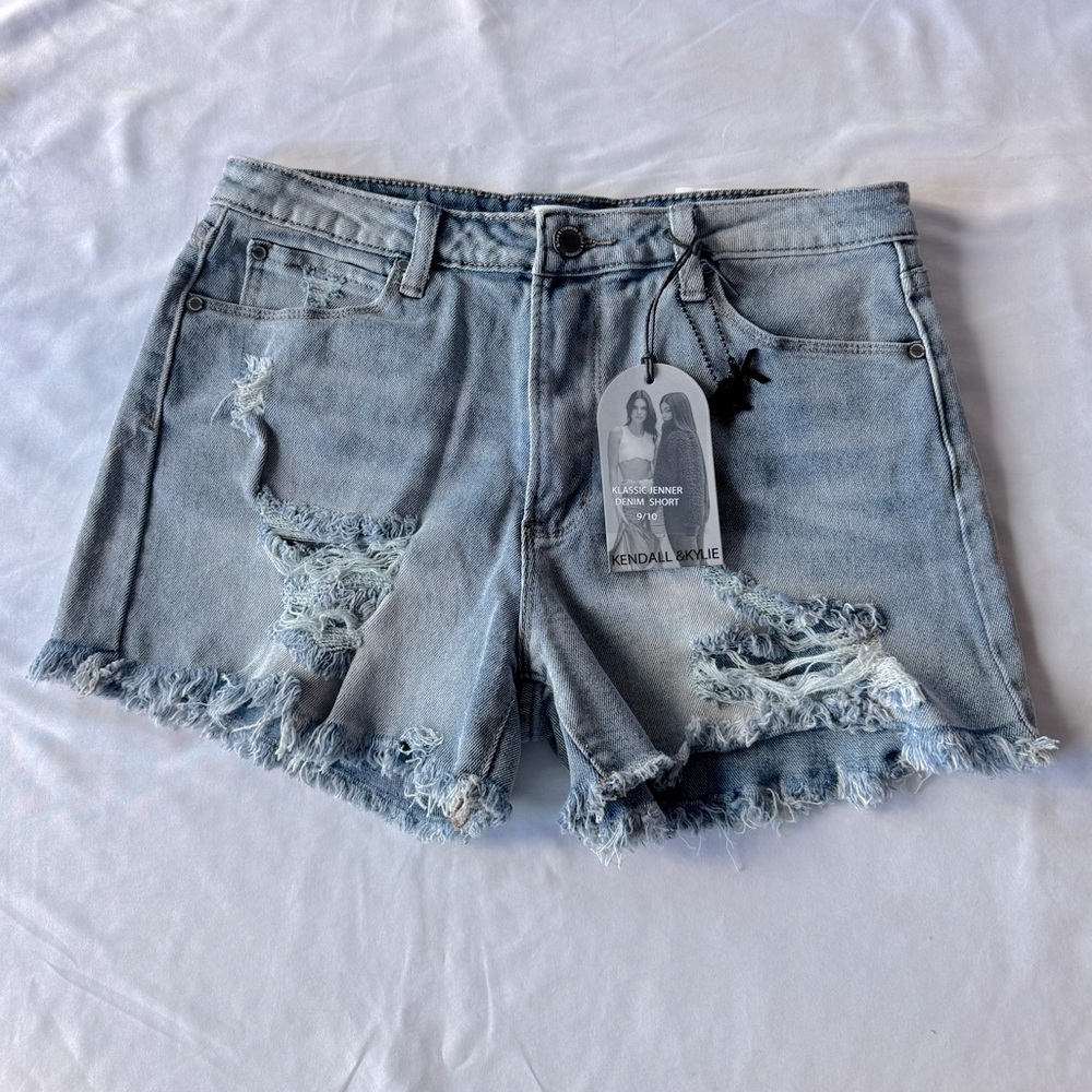 Kendall + Kylie Klassic Jenner Denim Distressed Jean Women’s Short Size 9/10